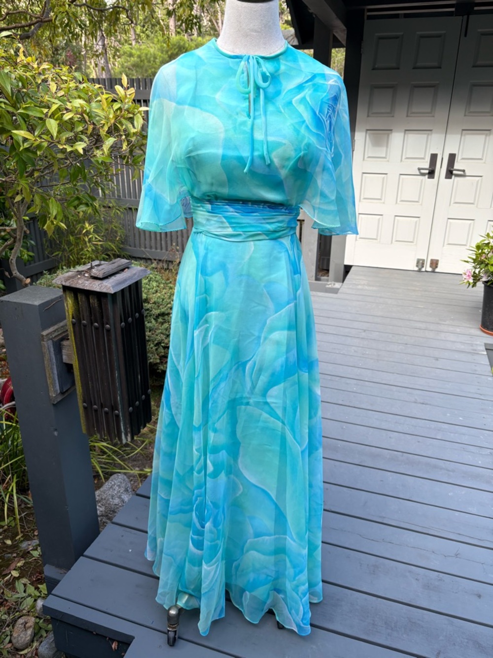 VTG 70s Miss Elliette Teal Blue Watercolor Rose Chiffon Maxi Dress
